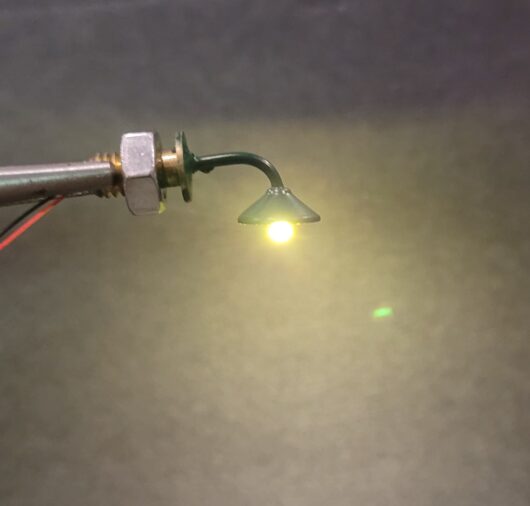 LED 01 SECURITY LIGHT (Screw Mount)