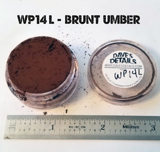 WP14L - LARGE DAVE'S WEATHERING POWDER - BURNT UMBER