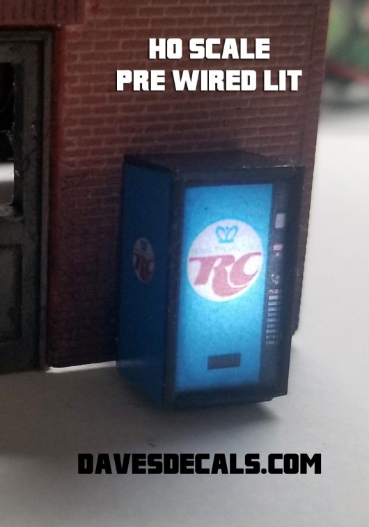 1:87 HO SODA MACHINES LIGHTED and BUILT (24 STYLES)